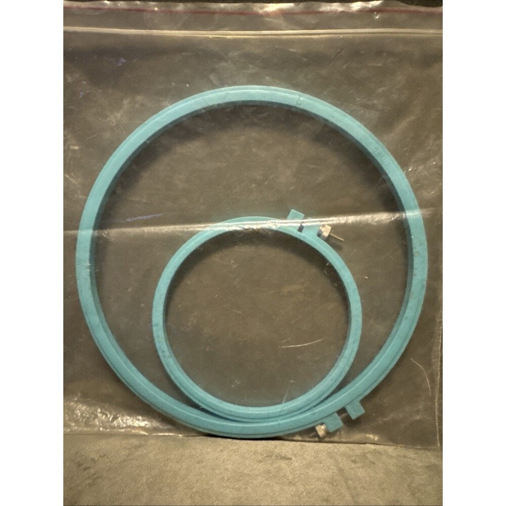 Vintage 80s Susan Bates Deluxe Super Grip Embroidery Hoop Set 10" 6"